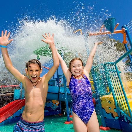 Big4 Renmark Riverfront Holiday Park ภายนอก รูปภาพ