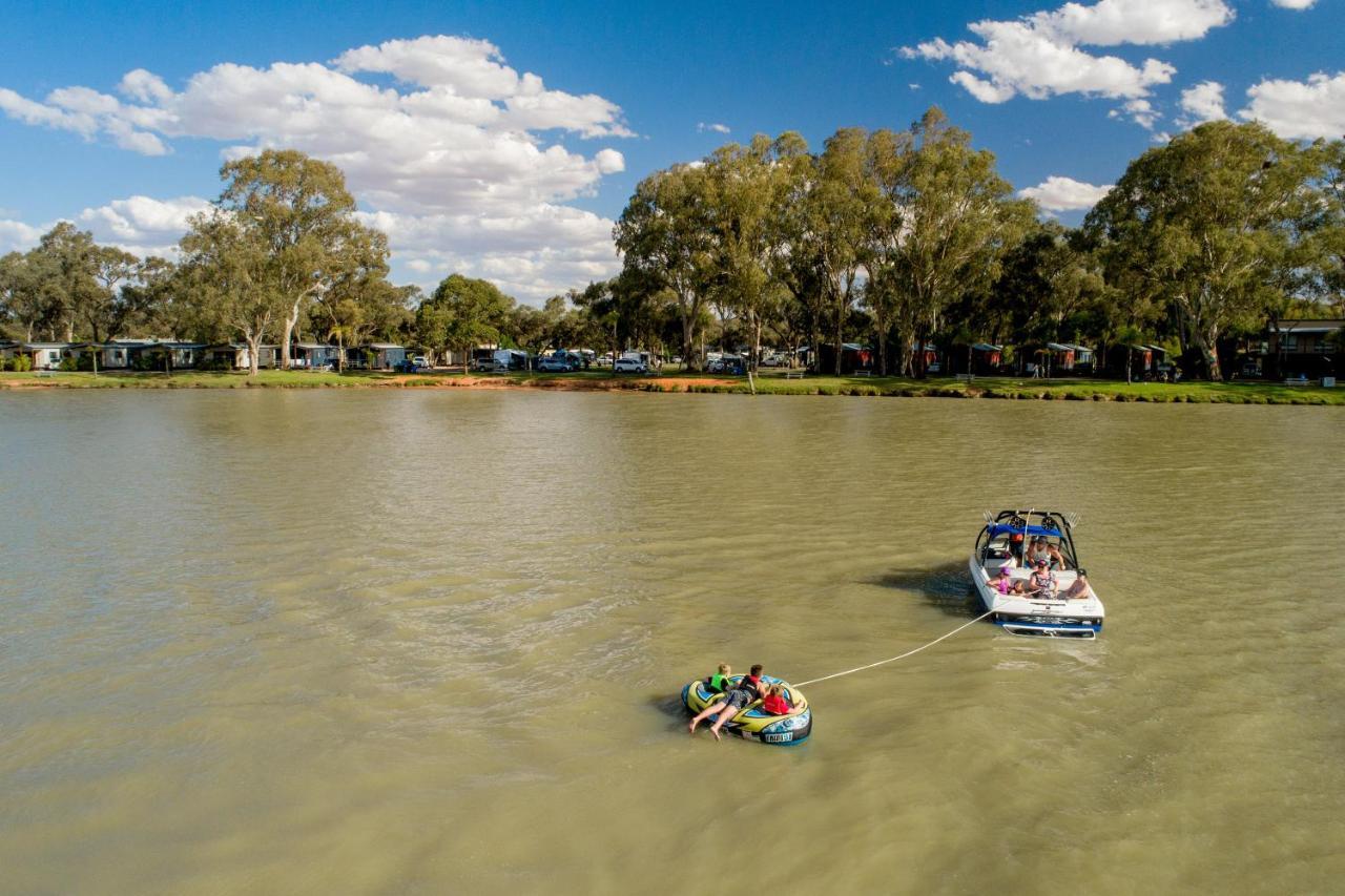 Big4 Renmark Riverfront Holiday Park ภายนอก รูปภาพ